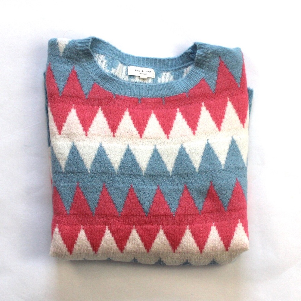 Funky Patterned Sweater - Picture 2 of 6